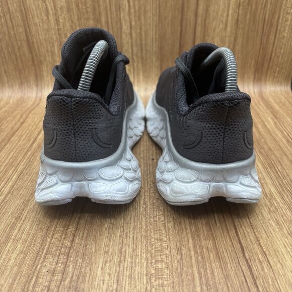 New Balance Fresh Foam x MORE v4 Gray Black WMORBK4 Womens SIZE 9 D Wide - Picture 4 of 8